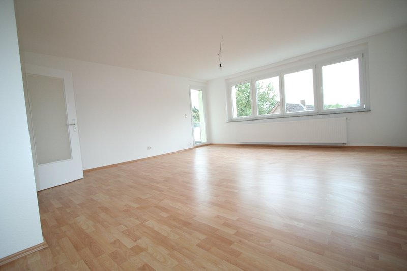Modernes Wohnambiente im "Energiesparhaus" geniessen!! - Photo 1