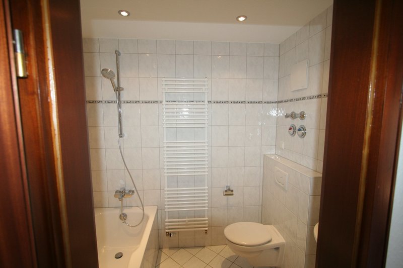 Energetisch modernisiert, Balkon, phantastischer Waldblick! - Photo 4